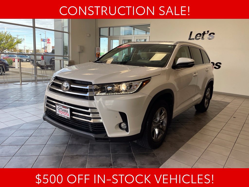 Used 2019 Toyota Highlander Limited Platinum AWD/4WD image 2