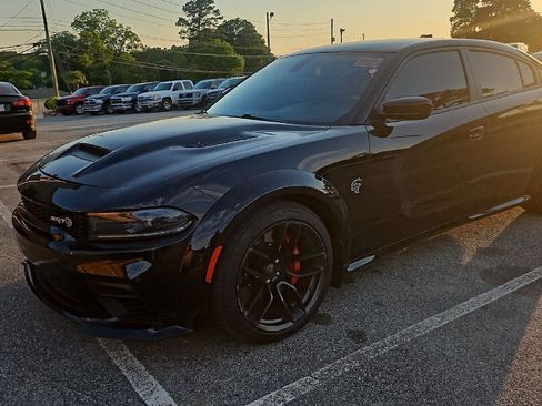 Used 2023 Dodge Charger SRT Hellcat RWD image 10