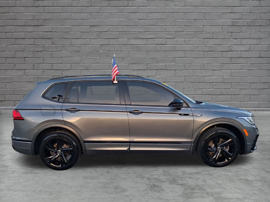 Certified 2024 Volkswagen Tiguan SE R-Line FWD image 13