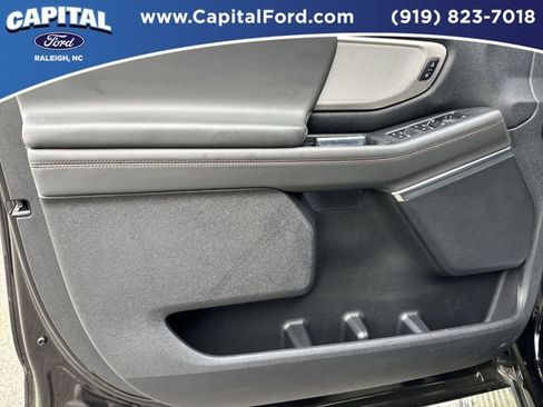 Certified 2025 Ford Expedition Max Active AWD/4WD image 19