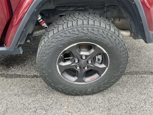 Used 2021 Jeep Gladiator Rubicon image 11