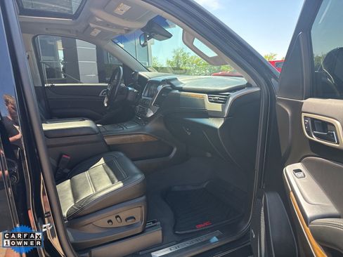 Used 2019 GMC Yukon XL Denali w/ Denali Ultimate Package AWD/4WD image 25