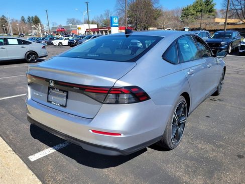 New 2026 Honda Accord SE image 3