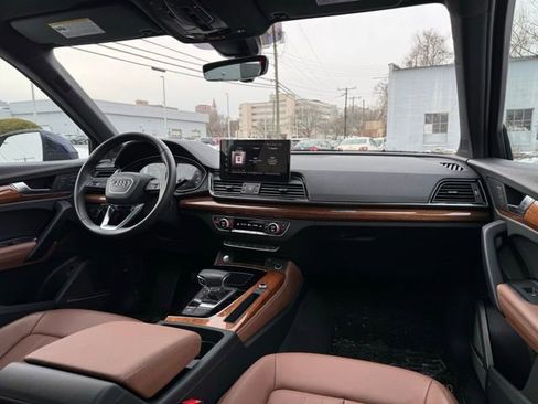 Certified 2023 Audi Q5 2.0T Premium Plus w/ Premium Plus Package image 17