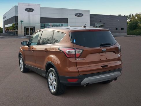 Used 2017 Ford Escape SE AWD/4WD image 8