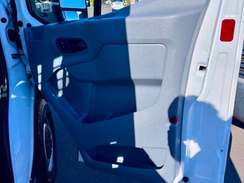 Used 2018 Ford Transit 250 138 RWD image 20