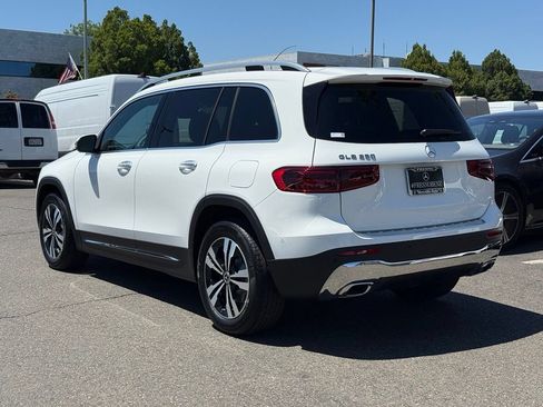 New 2026 Mercedes-Benz GLB 250 image 8