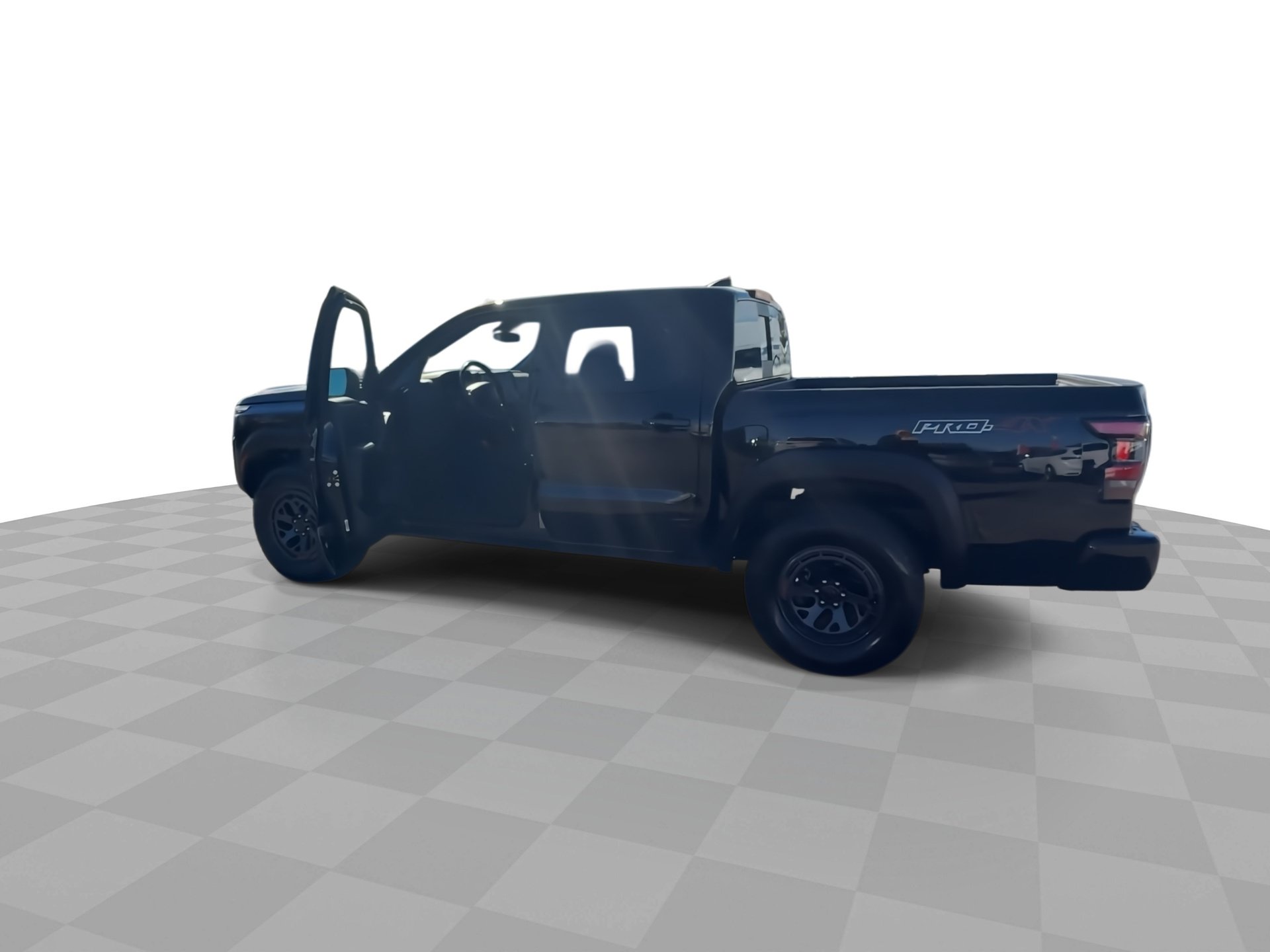 Used 2026 Nissan Frontier PRO-4X AWD/4WD image 3