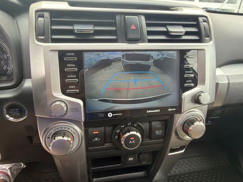 Used 2021 Toyota 4Runner SR5 Premium w/ Moonroof Package RWD image 15