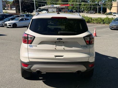 Used 2018 Ford Escape Titanium w/ Ford Safe & Smart Package AWD/4WD image 5