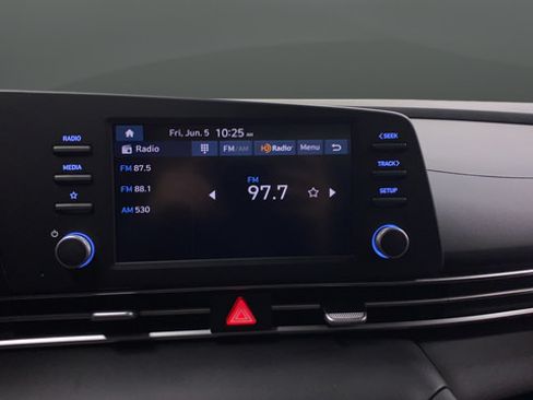 New 2026 Hyundai Elantra SE FWD image 14
