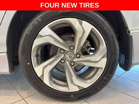 Used 2018 Honda Accord EX-L image 5
