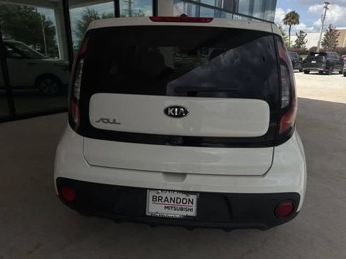 Used 2019 Kia Soul w/ Convenience Package FWD image 14