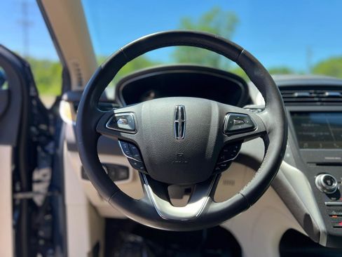 Used 2016 Lincoln MKC Select AWD/4WD image 18