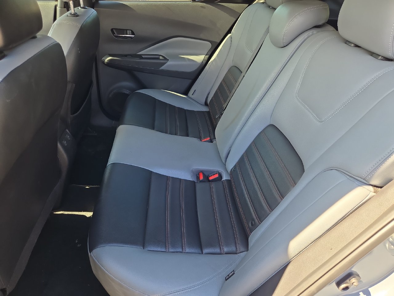 Used 2021 Nissan Kicks SR w/ SR Premium Package FWD image 23