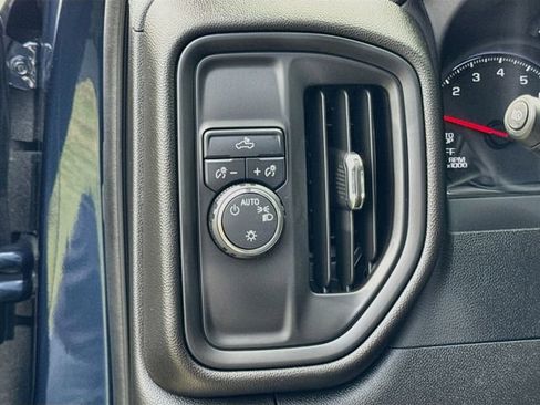 Used 2022 Chevrolet Silverado 1500 Custom RWD image 14
