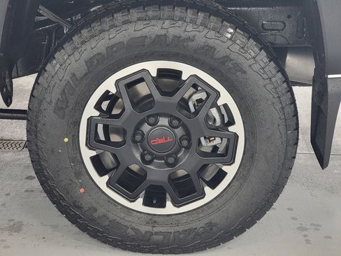 New 2026 Toyota Tacoma TRD Off-Road AWD/4WD image 9