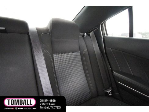 Used 2023 Dodge Charger SXT w/ Cold Weather Package RWD image 12