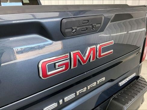 Used 2021 GMC Sierra 1500 Elevation w/ Preferred Package AWD/4WD image 31
