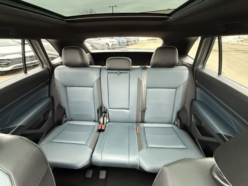 Used 2021 Volkswagen Atlas Cross Sport SEL image 20