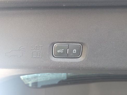 Certified 2025 Ford Expedition Active image 15