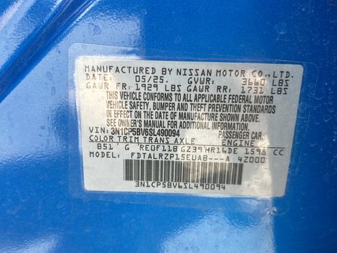 Certified 2025 Nissan Kicks Play S FWD image 29