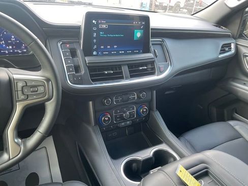 Used 2023 Chevrolet Tahoe Z71 w/ Off-Road Capability Package image 17