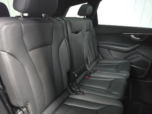 Used 2021 Audi Q7 2.0T Premium Plus AWD/4WD image 19