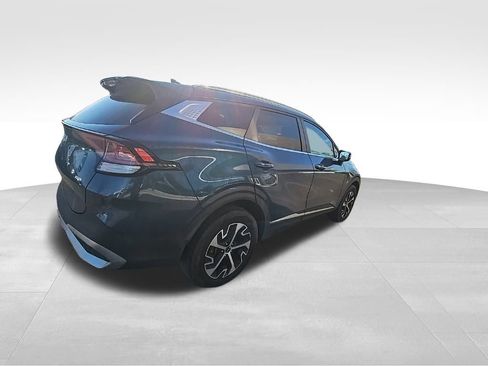 Used 2023 Kia Sportage EX image 7