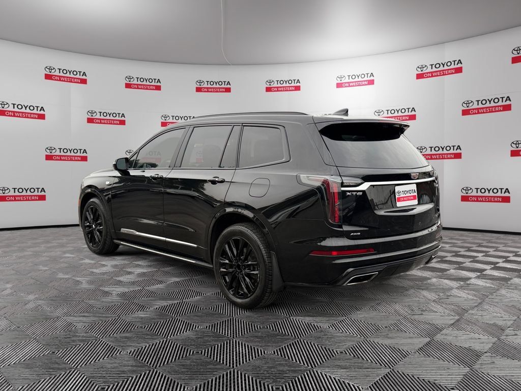 Used 2021 Cadillac XT6 Sport AWD/4WD image 7