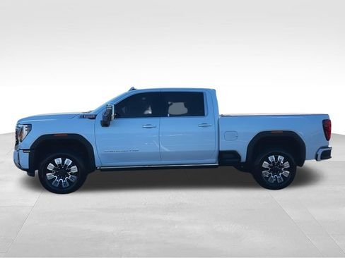 Used 2026 GMC Sierra 2500 Denali w/ Denali Reserve Package AWD/4WD image 5