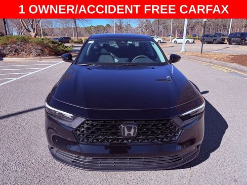 Used 2023 Honda Accord LX image 2