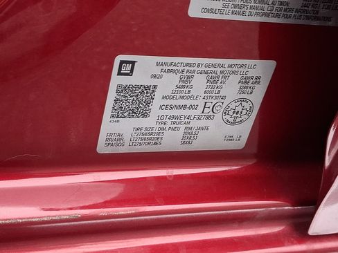 Used 2020 GMC Sierra 3500 Denali w/ Denali Ultimate Package image 28