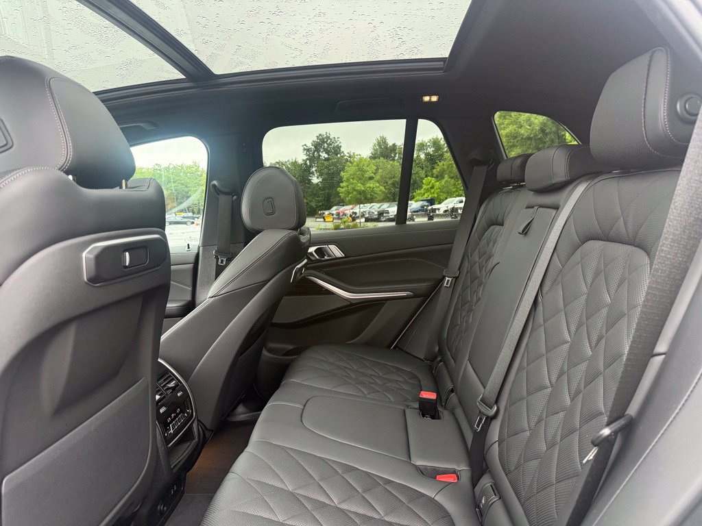 Certified 2025 BMW X5 xDrive40i w/ Premium Package AWD/4WD image 19
