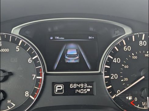 Used 2014 Nissan Pathfinder SL w/ SL Premium Package FWD image 21
