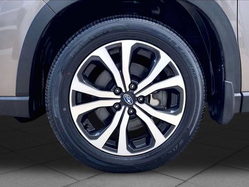 Certified 2024 Subaru Forester Limited AWD/4WD image 11