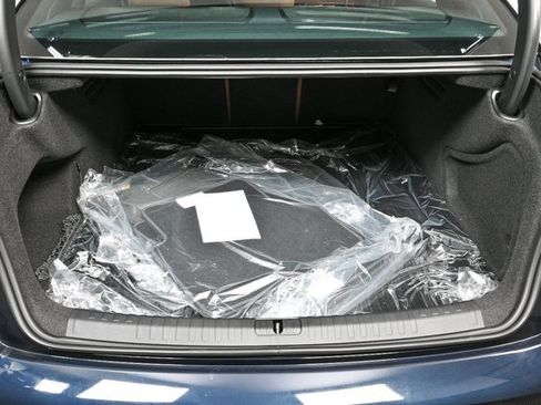 New 2025 Audi A6 Premium Plus image 32