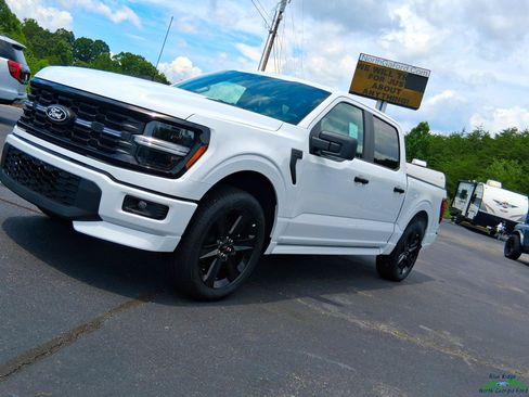 New 2026 Ford F150 STX w/ F-150 LOBO Package AWD/4WD image 24