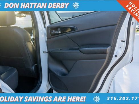 Used 2022 Mitsubishi Eclipse Cross SE image 25