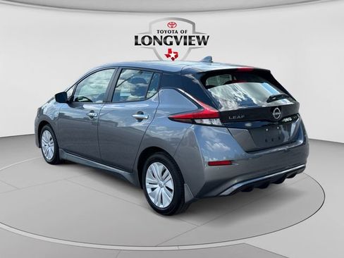 Used 2024 Nissan Leaf S FWD image 3