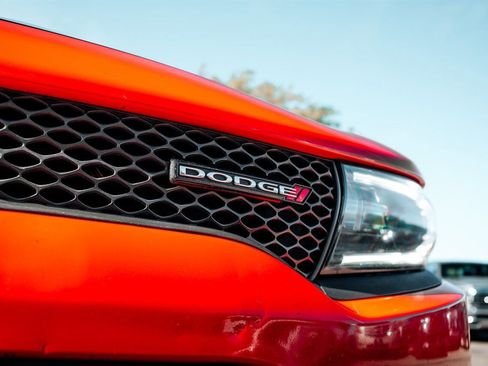 Used 2023 Dodge Charger R/T w/ Technology Group RWD image 10