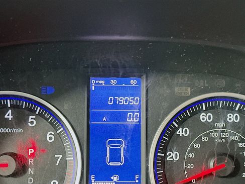 Used 2011 Honda CR-V LX image 18