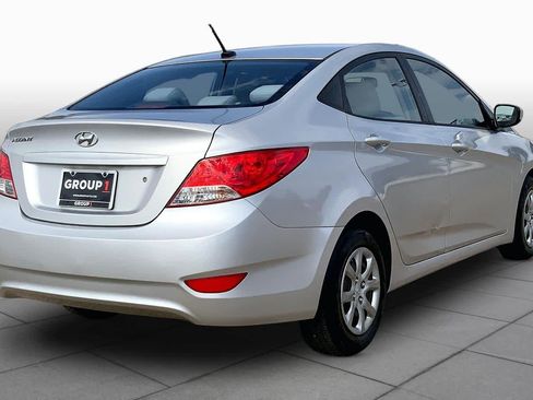 Used 2014 Hyundai Accent GLS FWD image 12