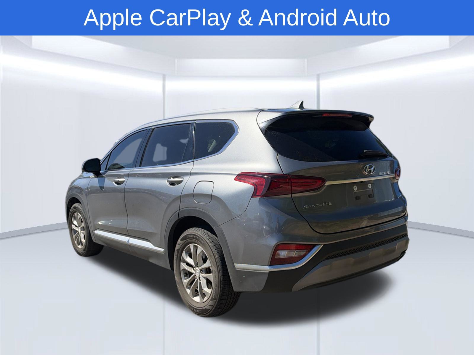 Used 2019 Hyundai Santa Fe SEL FWD image 8
