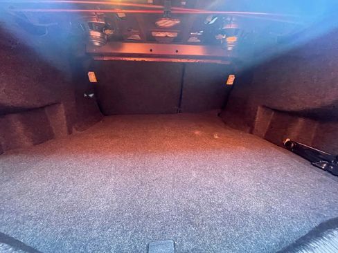 Used 2017 Ford Fusion SE w/ Equipment Group 201A image 16