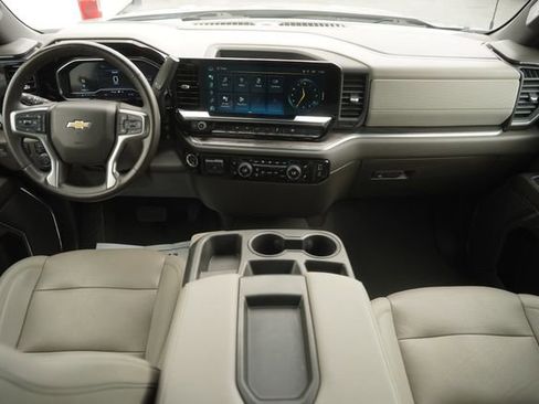 Used 2023 Chevrolet Silverado 1500 LTZ image 20