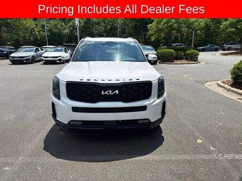 Used 2022 Kia Telluride SX w/ Nightfall Edition Package AWD/4WD image 3