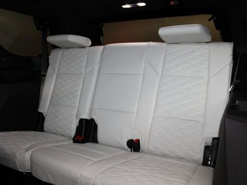 New 2026 Cadillac Escalade V image 10