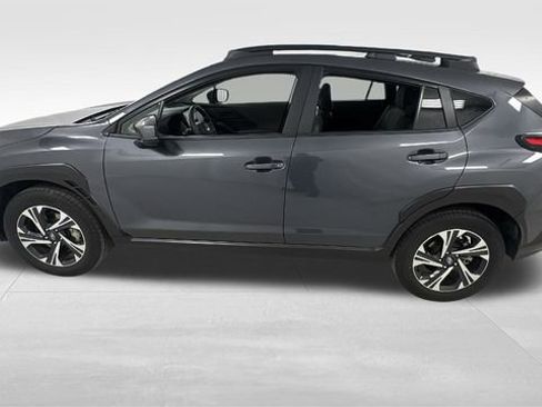 Used 2024 Subaru Crosstrek 2.0i Premium image 6