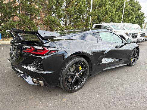 Used 2020 Chevrolet Corvette Stingray Premium Cpe w/ 3LT Preferred Equipment Group image 10
